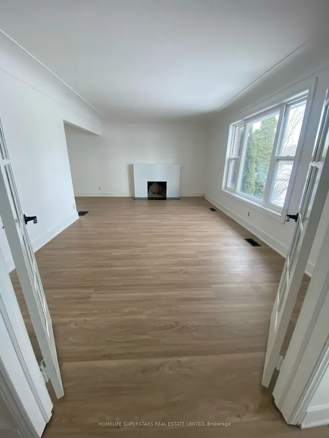 Additional image 4 of 324 Stirling Ave