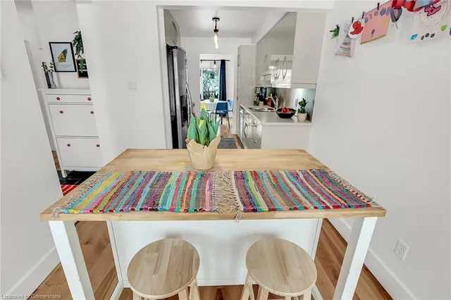 Additional image 6 of 17 Parkway Pl