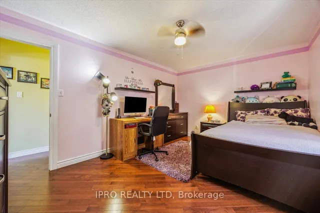 Additional image 30 of 36 Pacific Wind Cres