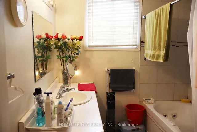 Additional image 10 of 1338 Upper Gage Ave Unit 8