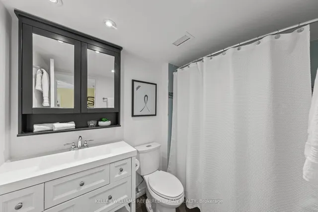 Additional image 24 of 725 King St Unit 703