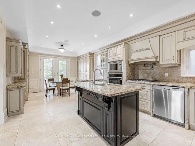Additional image 8 of 528 Glengrove Ave