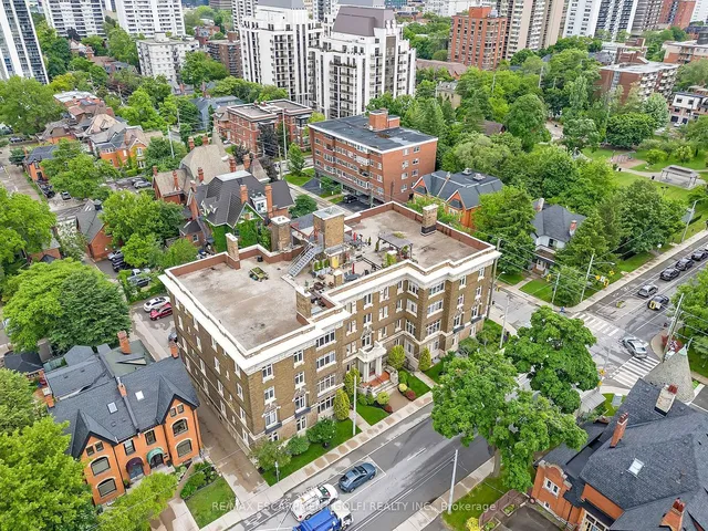 Additional image 37 of 86 Herkimer St Unit 13