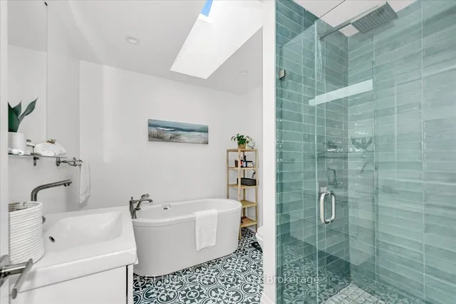 Additional image 3 of 564 Brock Crt