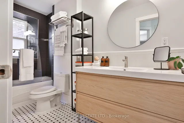 Additional image 30 of 246 Benson Ave