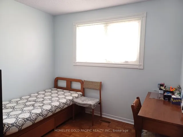 Additional image 32 of 49 Mentor Blvd