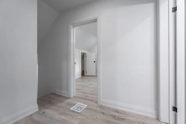 Additional image 28 of 27 Harvey St