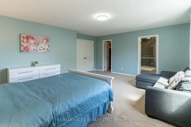 Additional image 33 of 54 Grasswood St