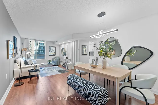 35 Finch Ave Unit 605