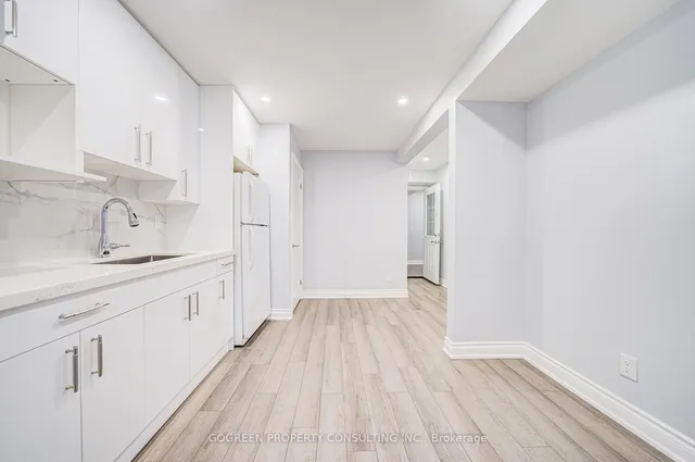 Additional image 34 of 36 Heatherside Dr