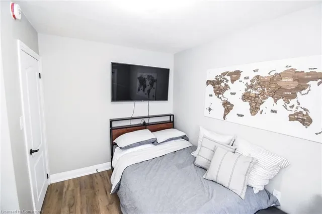 Additional image 19 of 176 East 43rd St