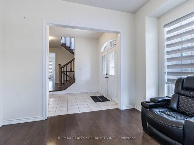 Additional image 9 of 37 Peak Dr