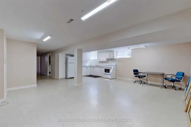 Additional image 12 of 608 Van Horne Ave