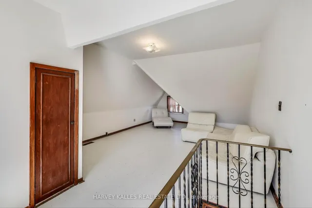 Additional image 23 of 228 Fairview Ave