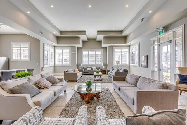 Additional image 41 of 1470 Main St Unit 401