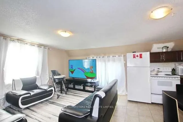 Additional image 8 of 99 Woodward Ave