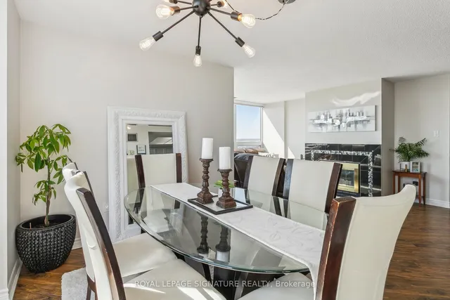 Additional image 13 of 8 Lisa St Unit PH2907