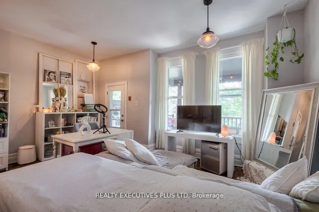 Additional image 25 of 54 Metcalfe St