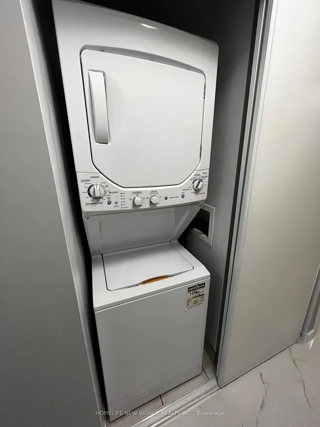 Additional image 10 of 36 Lisgar St Unit 516E