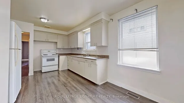 Additional image 8 of 82 Northwood Dr