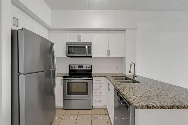 Additional image 26 of 640 Sauve St Unit 105