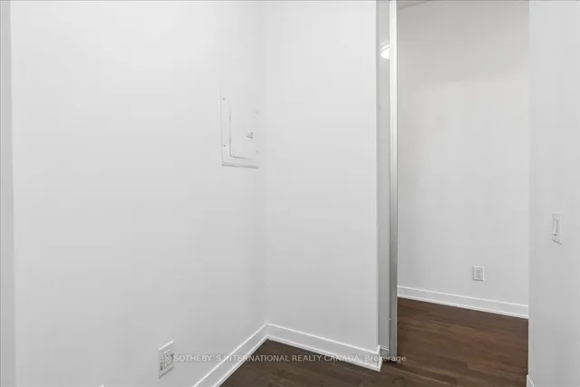 Additional image 24 of 90 Park Lawn Rd Unit 915