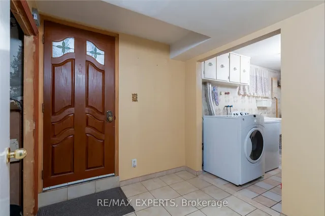 Additional image 28 of 40 Benrubin Dr