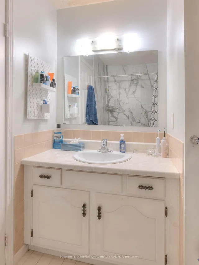 Additional image 24 of 223 Southwood Dr