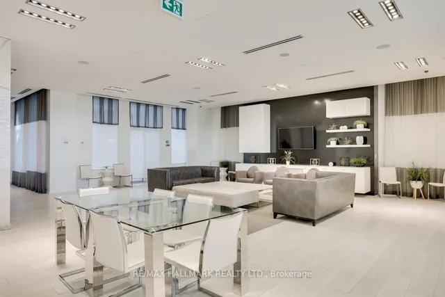 Additional image 28 of 110 Marine Parade Dr Unit 604