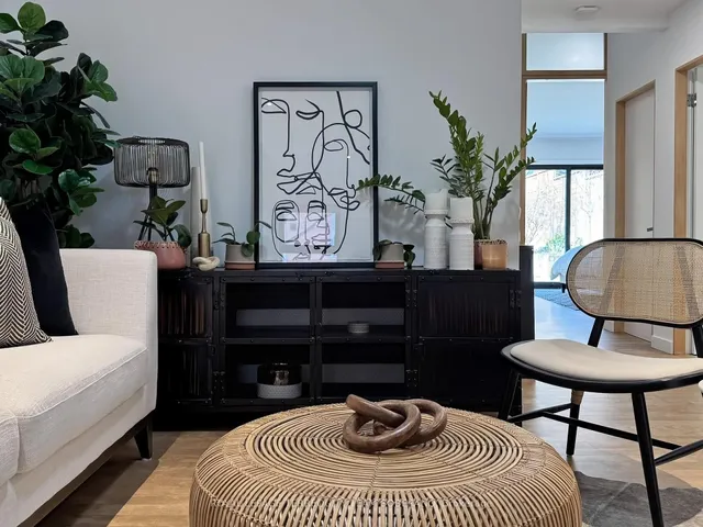 Additional image 9 of 246 Ontario St