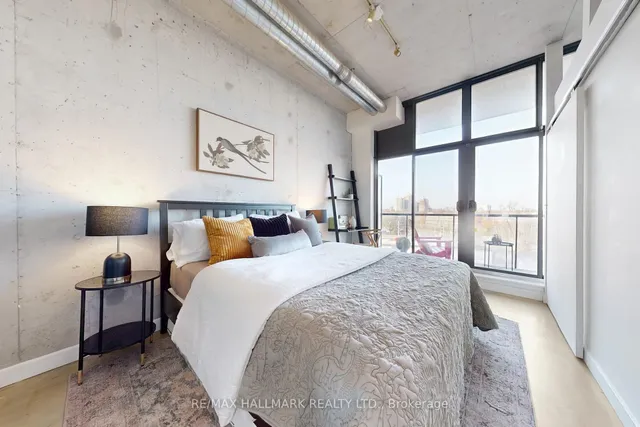 Additional image 5 of 369 Sorauren Ave Unit 604