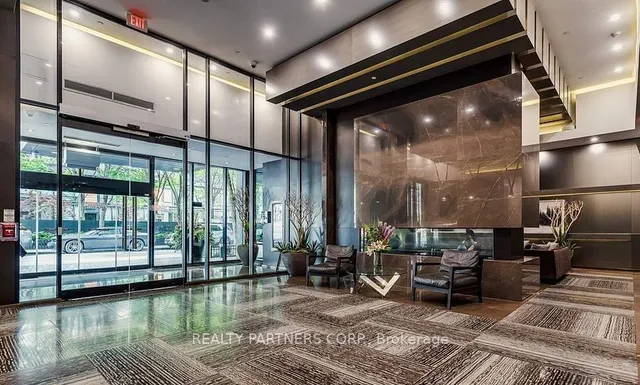 Additional image 3 of 101 charles St Unit 1207