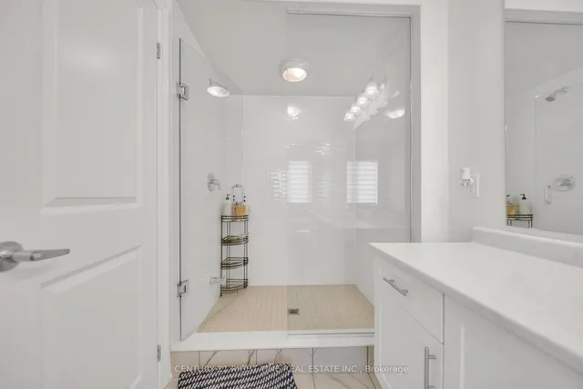 Additional image 24 of 26 Roywood St