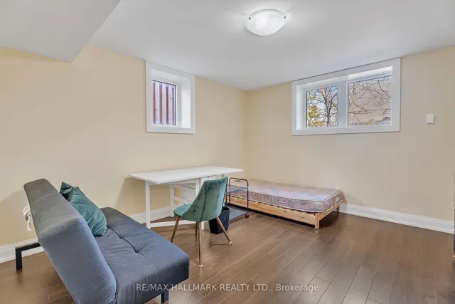 Additional image 42 of 59 Craigmore Cres