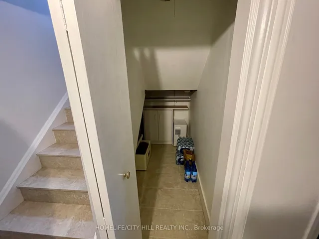 Additional image 14 of 339 Harvie Ave