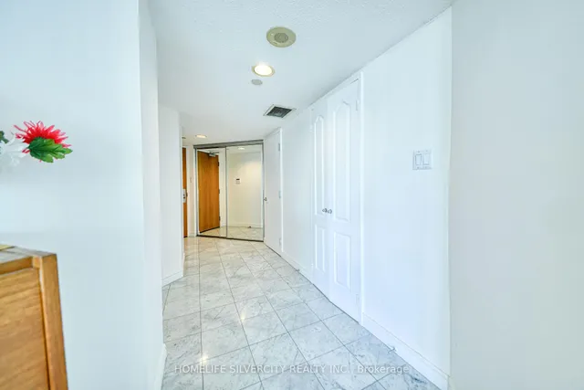 Additional image 8 of 38 Elm St Unit #2900