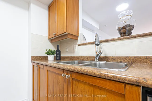 Additional image 32 of 700 Humberwood Blvd Unit 1620