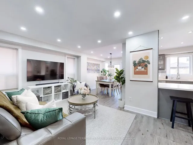 Additional image 7 of 4 Dunlop Crt