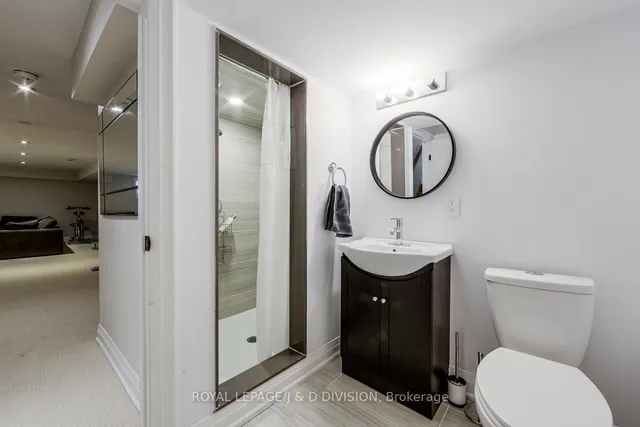 Additional image 38 of 76 Twenty Ninth St