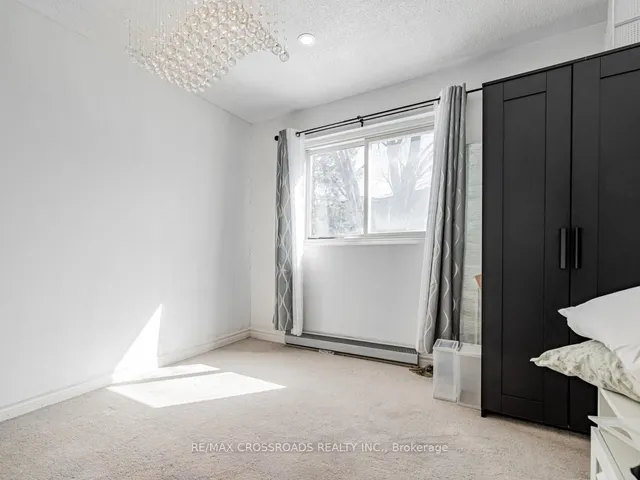 Additional image 10 of 43 Courville Coachway Way Unit 70