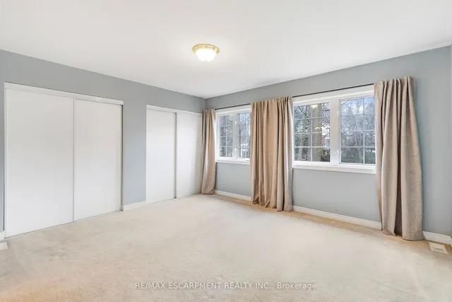 Additional image 13 of 100 Beddoe Dr Unit 110