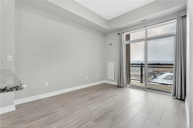 Additional image 14 of 35 Southshore Cres Unit 421