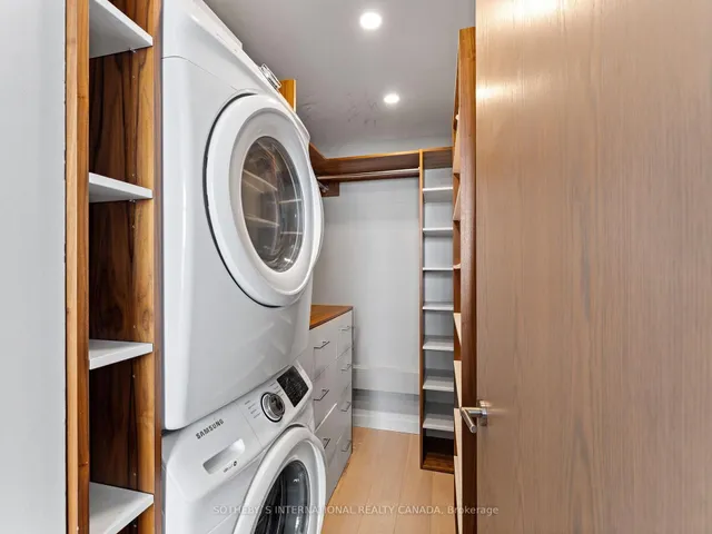 Additional image 14 of 438 Richmond St Unit 1406