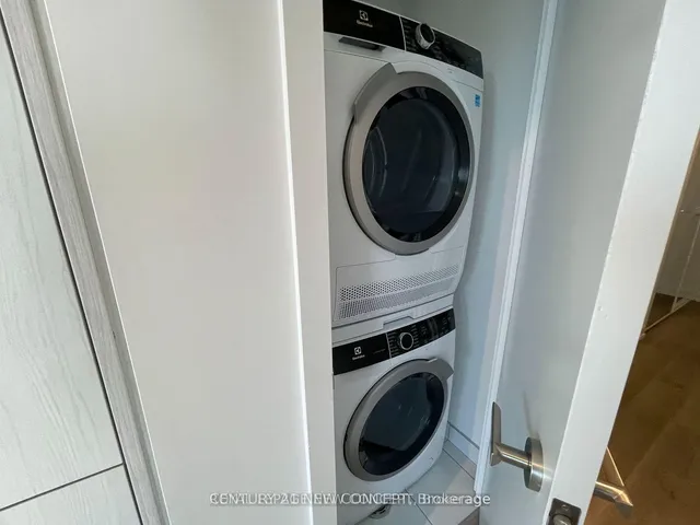 Additional image 18 of 55 Cooper St Unit 7601