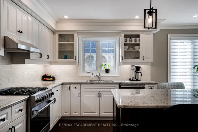 Additional image 15 of 148 Foxridge Dr