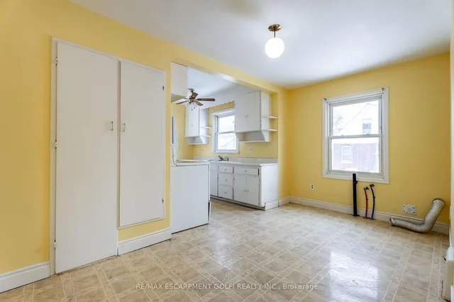 Additional image 13 of 69 Vansitmart Ave