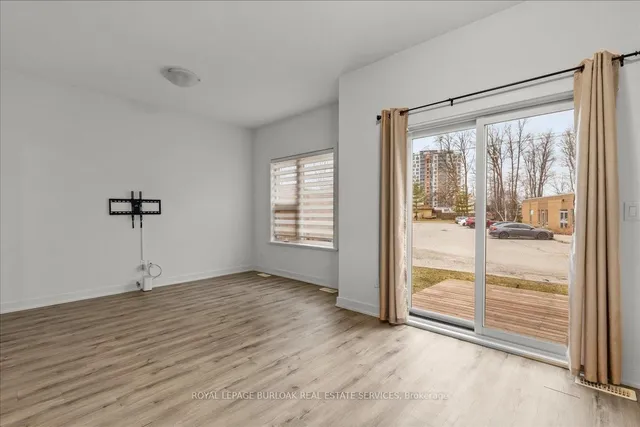 Additional image 12 of 110 Fergus Ave Unit 3