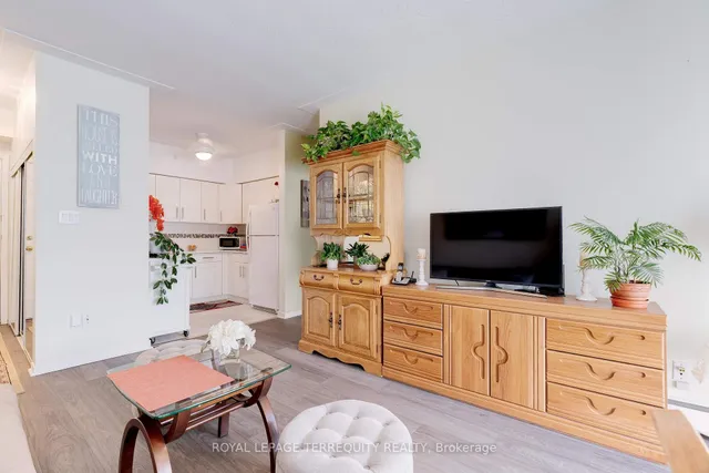 Additional image 21 of 10 WOODMAN Dr