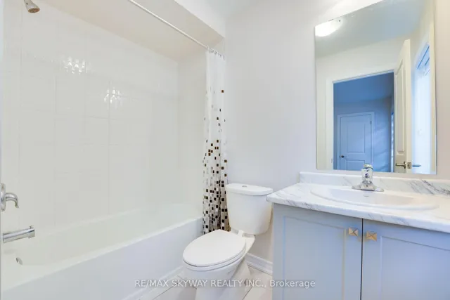 Additional image 39 of 516 Beckview Cres