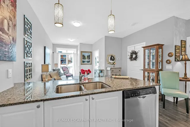 Additional image 12 of 95 Wilson St Unit 101